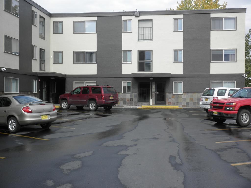 Anchorage Uptown Suites Exteriér fotografie