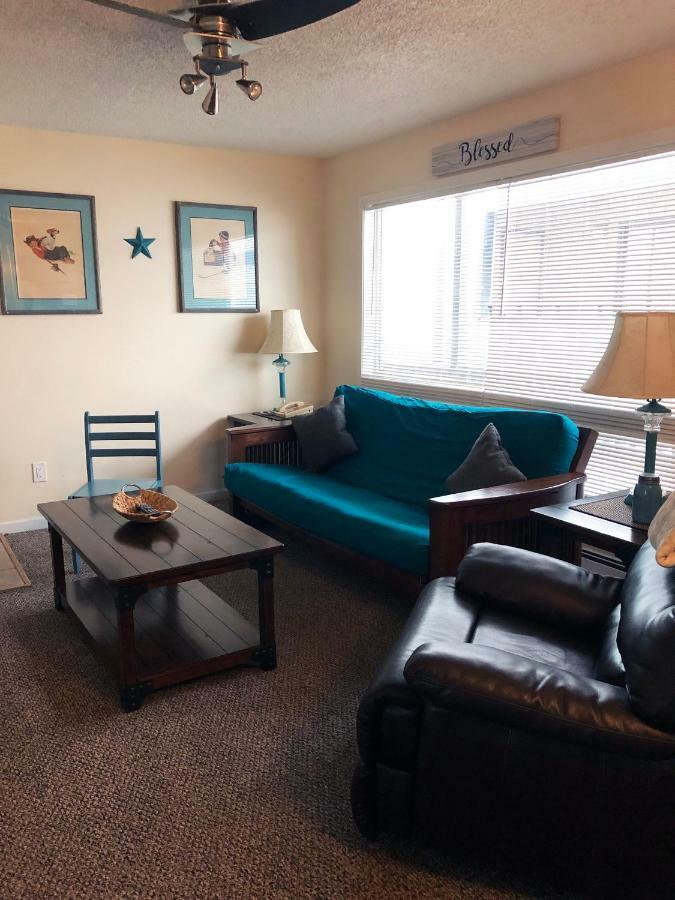 Anchorage Uptown Suites Exteriér fotografie